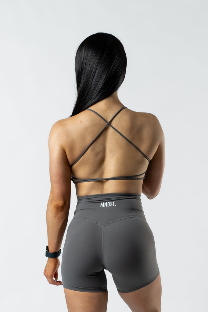 STAPLES V2 STRAPPY SPORTS BRA - CHARCOAL